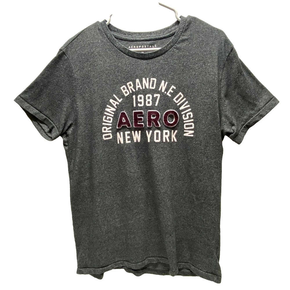 Aeropostale T-Shirt Men's Medium Gray Black Heather Chenille Logo Casual GUC